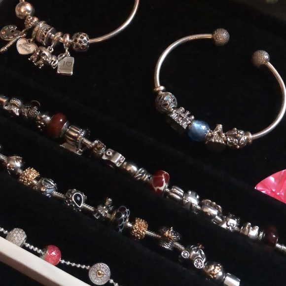 Meet your Posher! - Picture 7 of 7